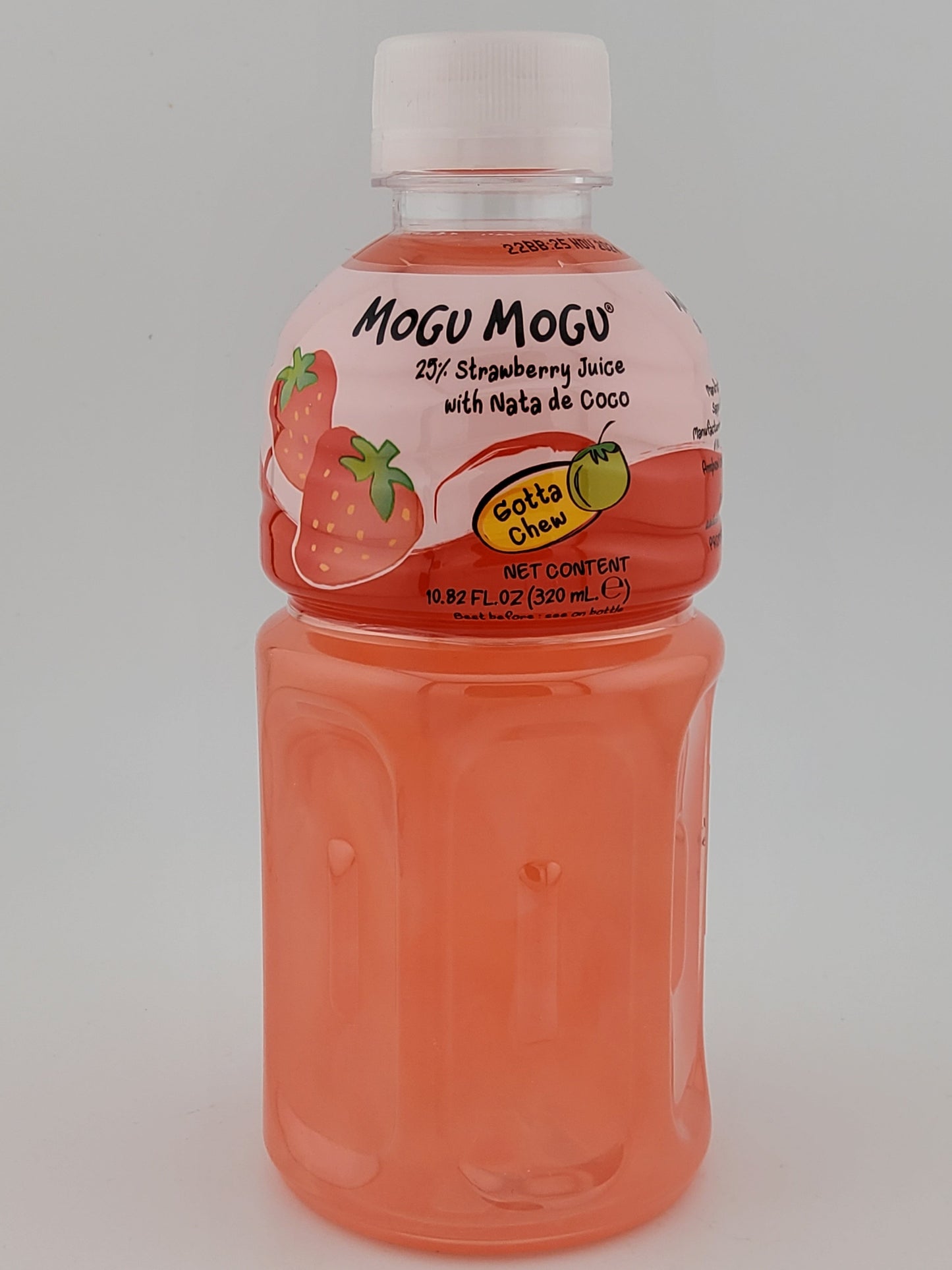 Mogu Mogu Strawberry 10.82 oz